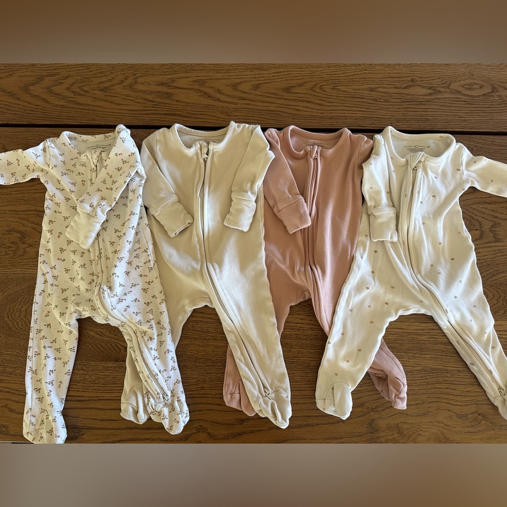 Set of four Colored Organics footie pajamas